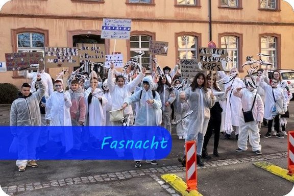 Die KBRS-Gespenster vor Umzugsbeginn